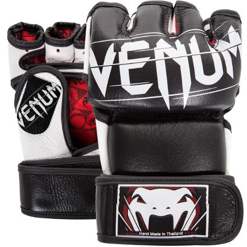 Undisputed 2.0 MMA BL-Venum
