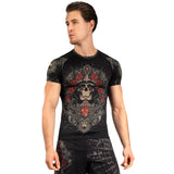 Santa Muerte 5.0 Kurzarm-Rashguard Tiefschwarz Gold 